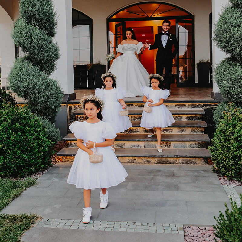 Preparing Your Flower Girl for the Perfect Wedding Role