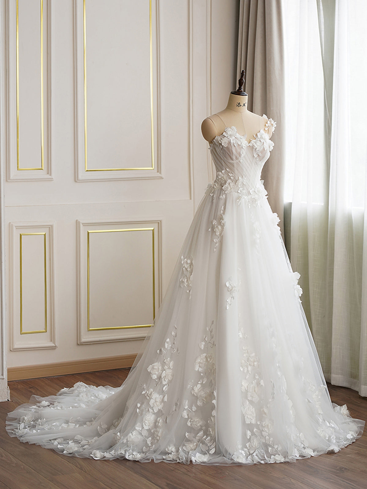 One Shoulder 3D Flower Wedding Dress