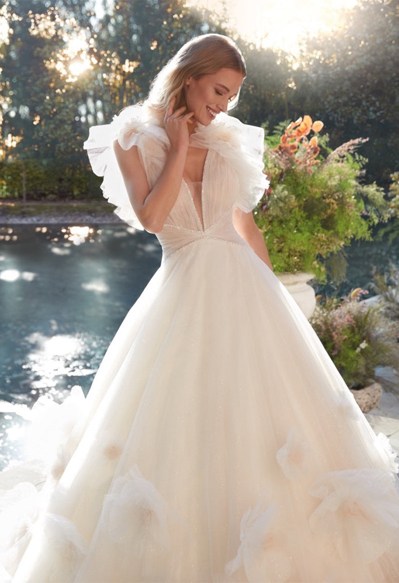Luxurious Ball Gown V Neck Ruffle Tulle Flower Chapel Train Wedding Dress