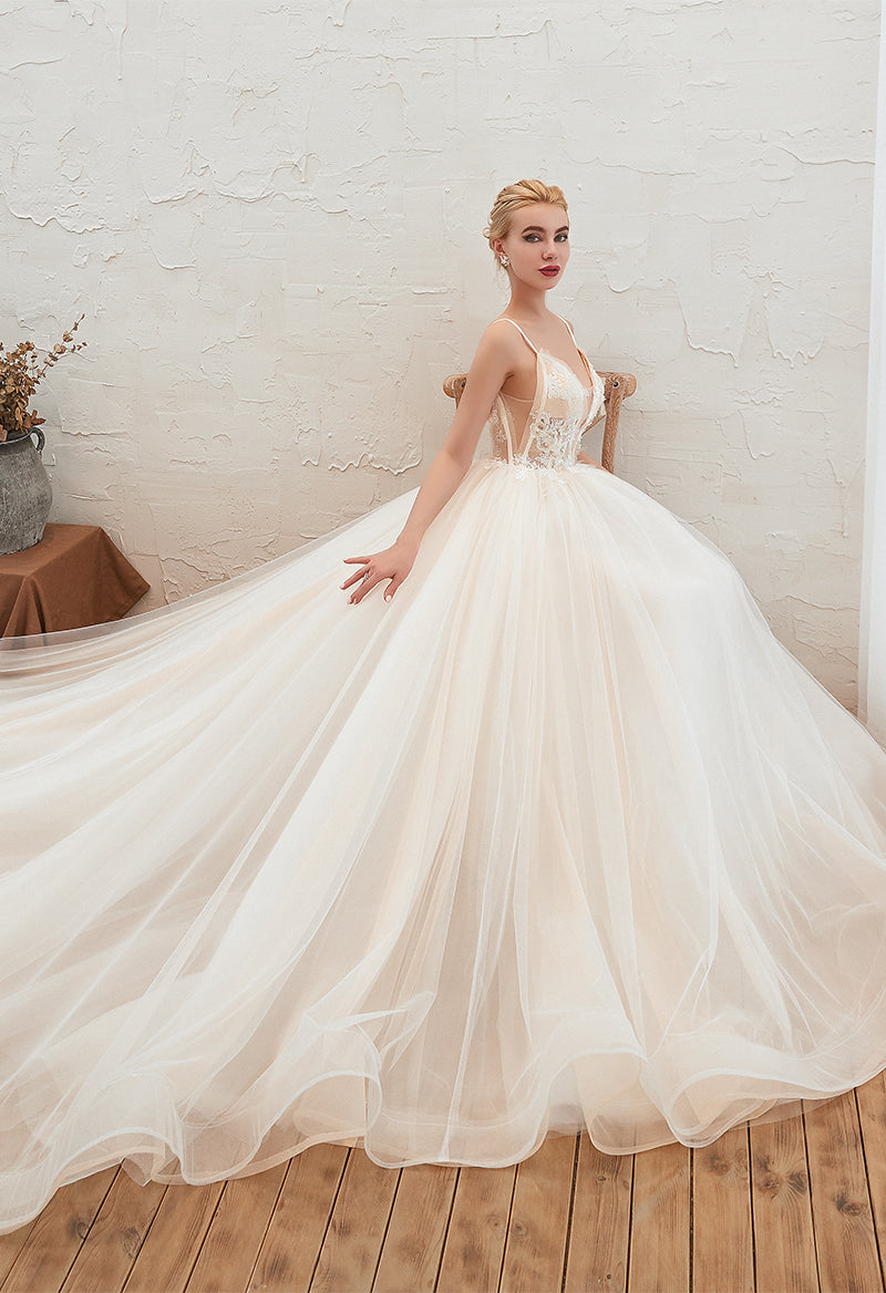 Spaghetti strap Tulle Sleeveless Tulle Chapel Train Wedding Dress As Picture