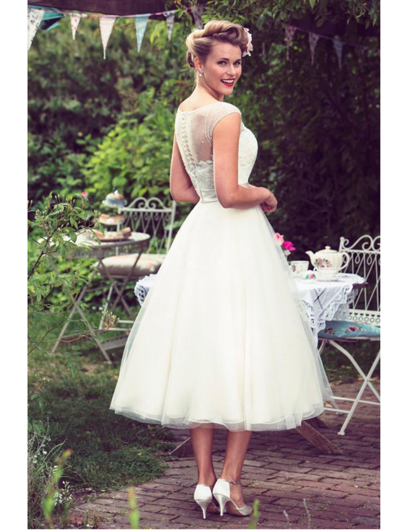 Simple Tulle Scoop Neckline Aline Short Wedding Dress