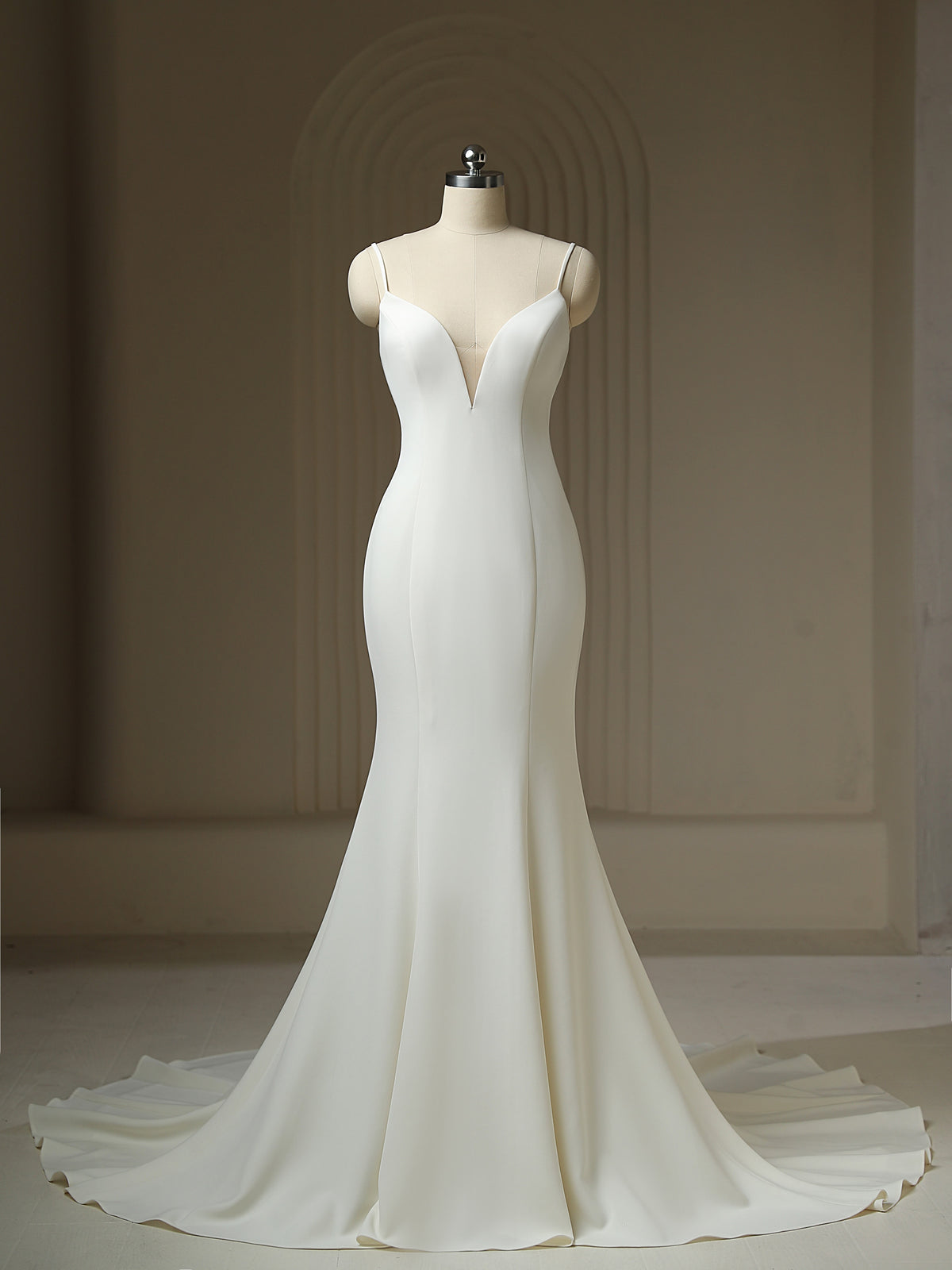 V-Neck Mermaid Sleeveless Crepe Court Train Wedding Dress PR3131