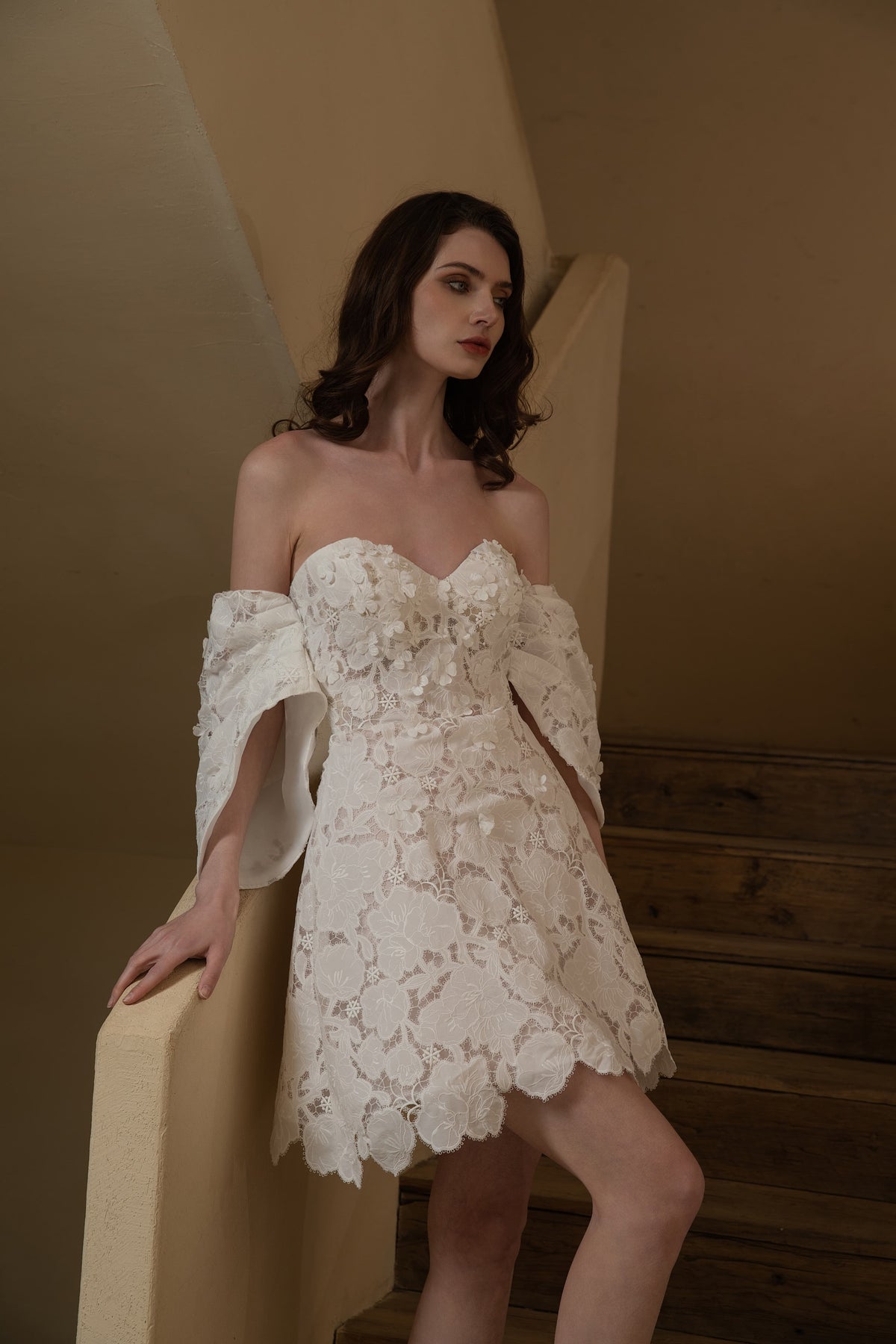 Short Lace Detachable Sleeves Wedding Dress PR3286