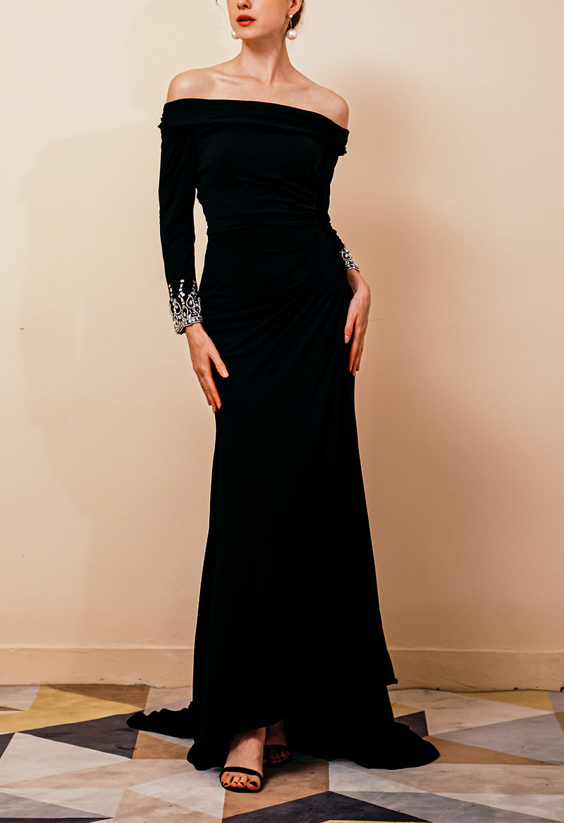 High-Low Designed Neck Slit Long Sleeve Beaded Velvet Mother Of The Bride Dress Black