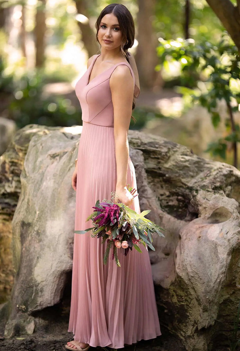 V Neck Sleeveless Chiffon Floor Length Pleated Bridesmaid Dress Pink