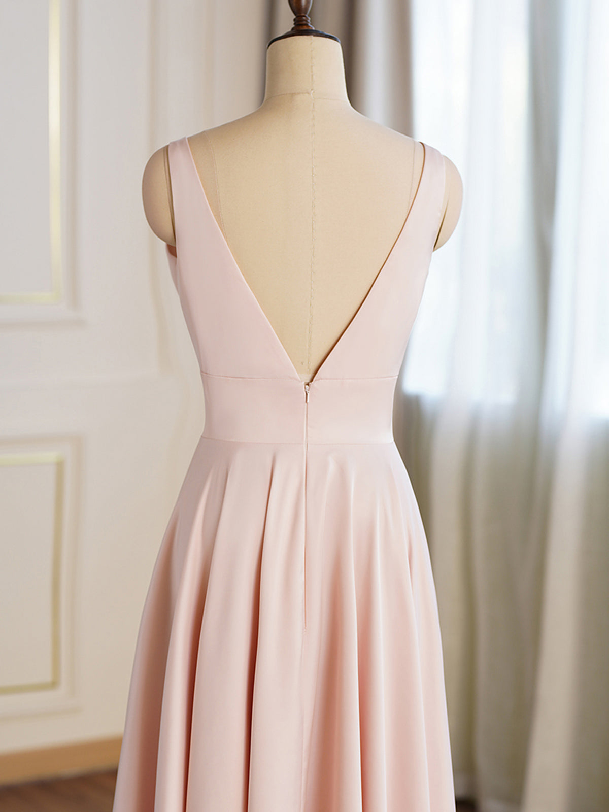 Light Pink Deep V Neckline Stain Evening Dress