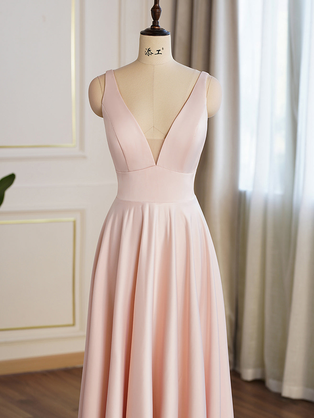 Light Pink Deep V Neckline Stain Evening Dress