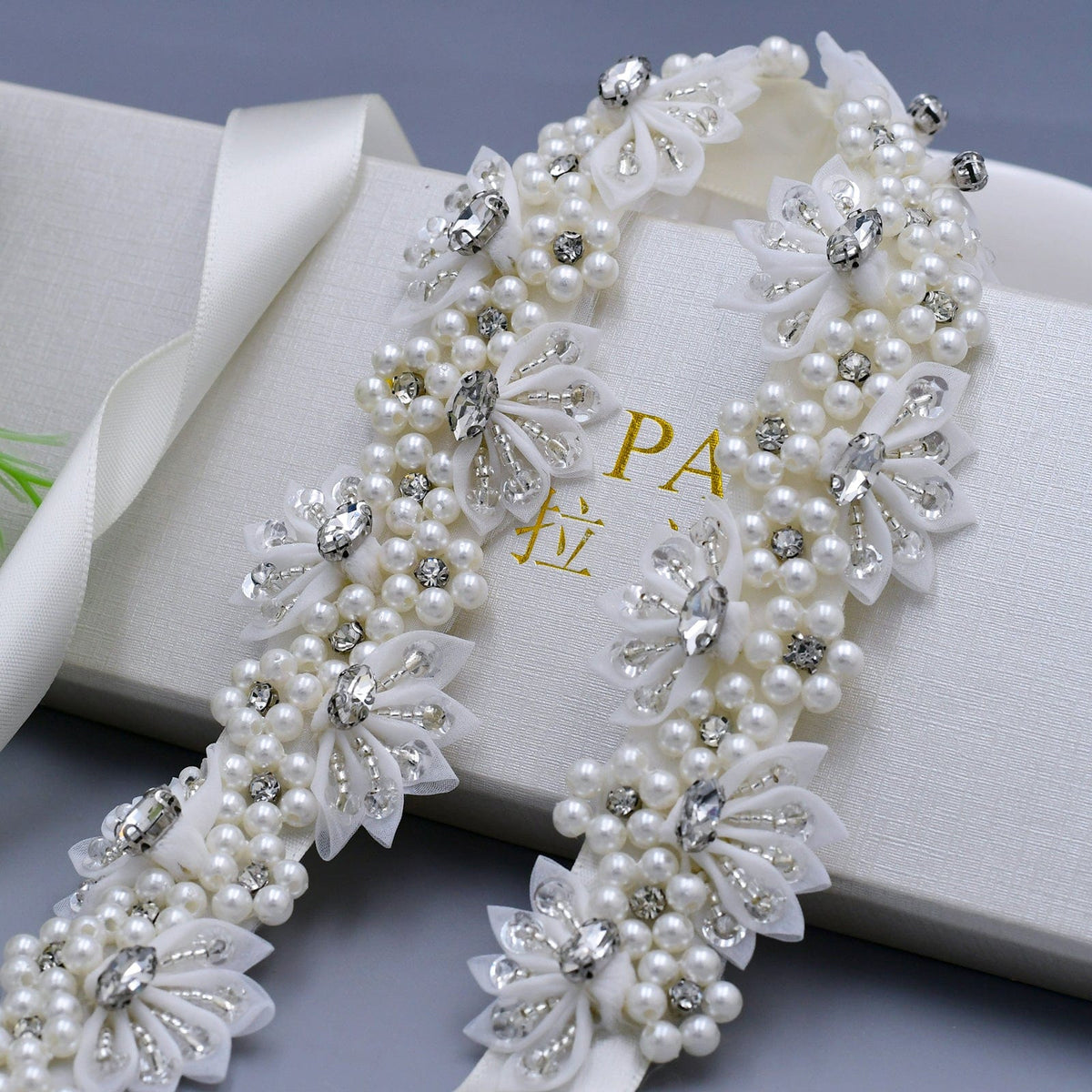 Fashion Ribbons Wedding Sash With Rhinestone and Pearls S373